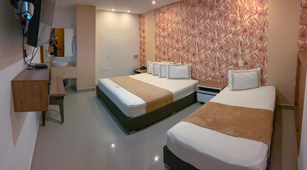 מדיין Infinity Hotel מראה חיצוני תמונה