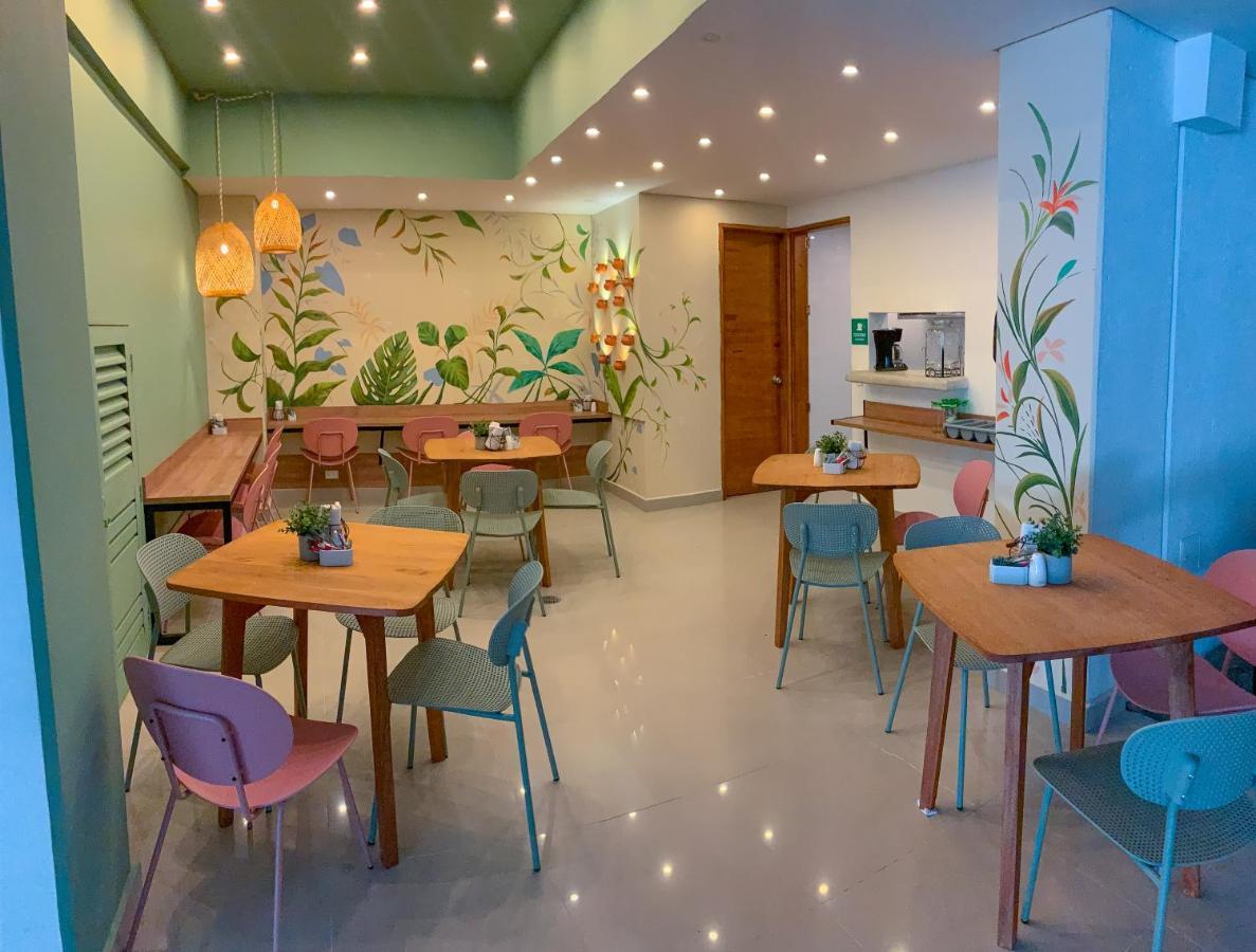 מדיין Infinity Hotel מראה חיצוני תמונה