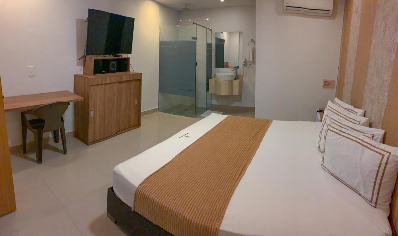 מדיין Infinity Hotel מראה חיצוני תמונה