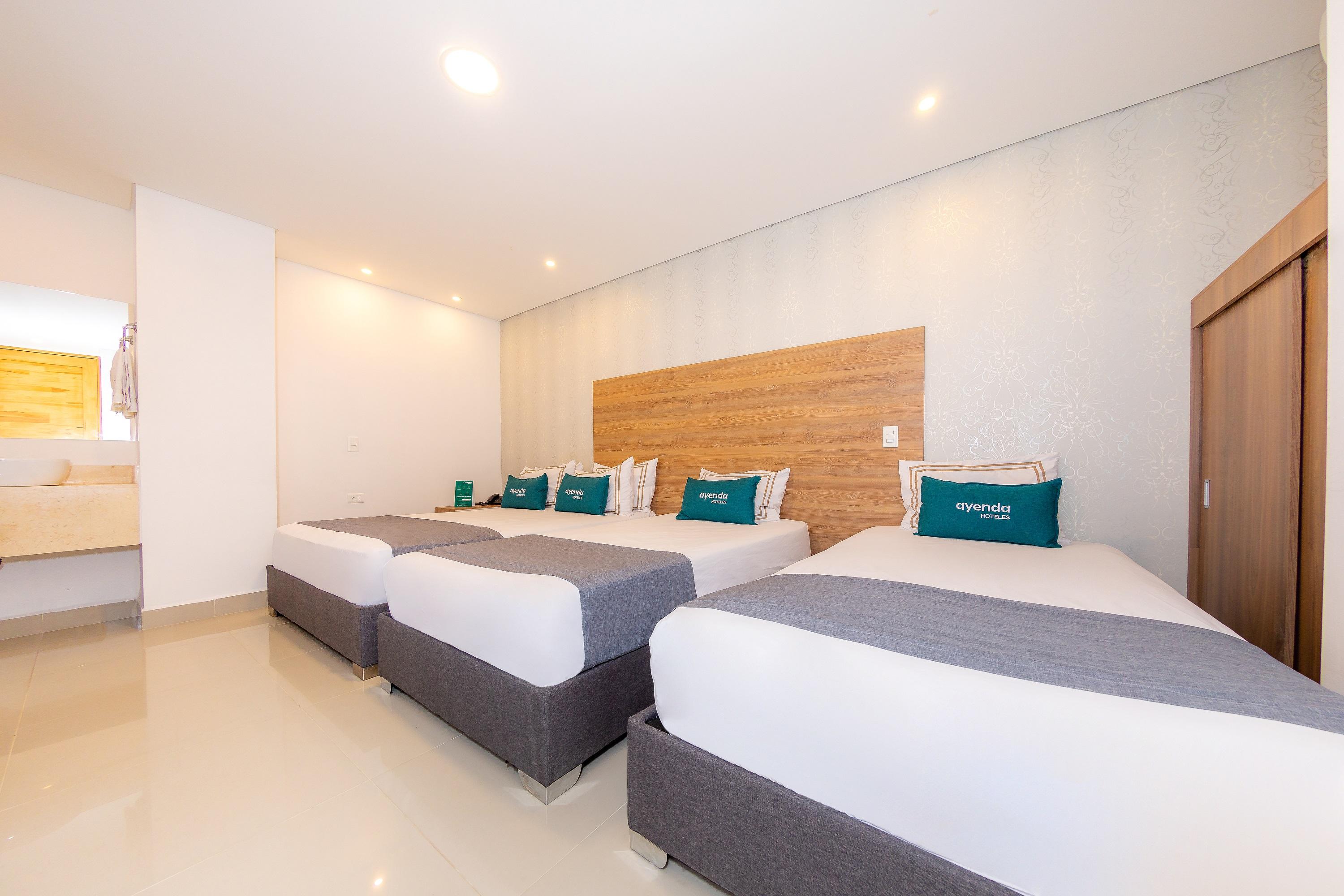 מדיין Infinity Hotel מראה חיצוני תמונה